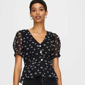 Wilfred black and daisy top